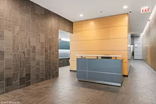 630 N Franklin St, Chicago, IL 60654 - Photo 12