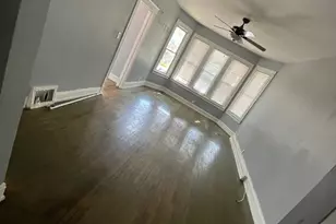 10434 S State St, Chicago, IL 60628 - Photo 6