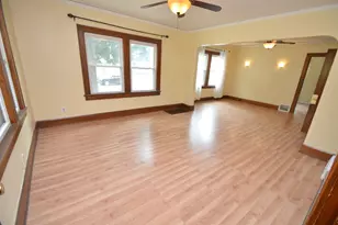 923 17th St, Rockford, IL 61104 - Photo 6