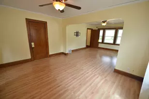 923 17th St, Rockford, IL 61104 - Photo 8