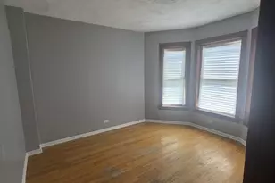124 E 110th St, Chicago, IL 60628 - Photo 6