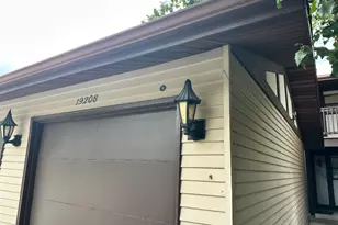 19208 Pine Dr, Country Club Hills, IL 60478 - Photo 2