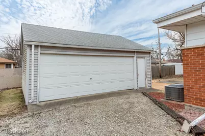 [Address not provided], Darien, IL 60561 - Photo 14