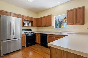 920 Plymouth Ct, Algonquin, IL 60102 - Photo 6