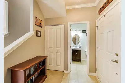 1113 Draper Road, McHenry, IL 60050 - Photo 2