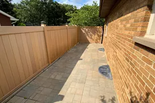 378 Oakwood Dr, Crete, IL 60417 - Photo 20