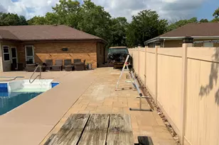 378 Oakwood Dr, Crete, IL 60417 - Photo 16