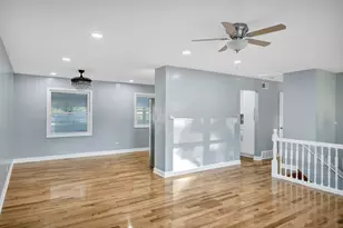 7031 Glenwood Ln, Hanover Park, IL 60133 - Photo 14