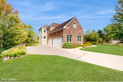 7230 Bonnie Drive, Lakewood, IL 60014 - Photo 8