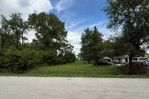 12877 E 2110 Rd S, Pembroke Twp, IL 60958 - Photo 8