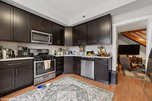 2531 W Lyndale St, Chicago, IL 60647 - Photo 2