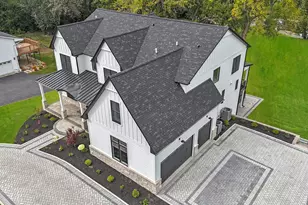 15W670 83rd St, Burr Ridge, IL 60527 - Photo 6