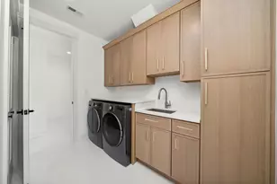 15W670 83rd St, Burr Ridge, IL 60527 - Photo 64