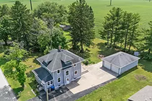 10N874 Rippburger Rd, Elgin, IL 60124 - Photo 4