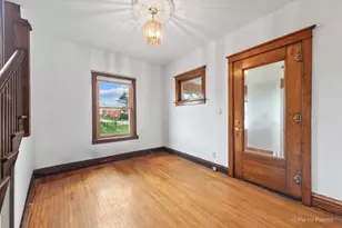 10N874 Rippburger Rd, Elgin, IL 60124 - Photo 8