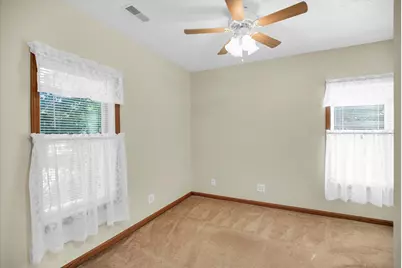 221 E 5th Avenue, Rankin, IL 60960 - Photo 22