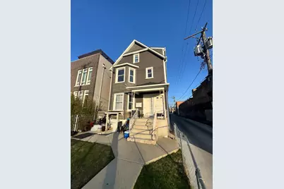5015 N Kimberly Avenue, Chicago, IL 60630 - Photo 1