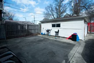 7815 S Emerald Ave, Chicago, IL 60620 - Photo 22