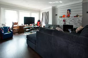 7815 S Emerald Ave, Chicago, IL 60620 - Photo 2