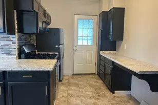 509 N Division Ave, Polo, IL 61064 - Photo 10