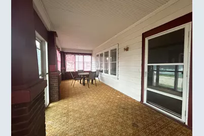 509 N Division Avenue, Polo, IL 61064 - Photo 2