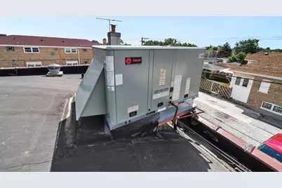 6155 W Fullerton Avenue, Chicago, IL 60639 - Photo 32