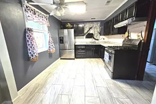355 Oswego St, Park Forest, IL 60466 - Photo 2