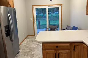 311 W Franklin St, Princeton, IL 61356 - Photo 6