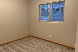 311 W Franklin St, Princeton, IL 61356 - Photo 14