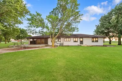 947 N 2nd Road, Dana, IL 61321 - Photo 30