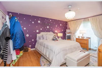 19W078 Avenue Normandy N, Oak Brook, IL 60523 - Photo 12