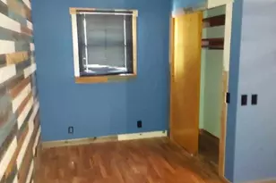 606 E Van Allen St, Tuscola, IL 61953 - Photo 16