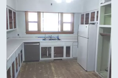 606 E Van Allen Street, Tuscola, IL 61953 - Photo 10