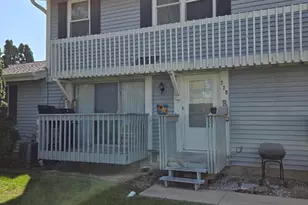 228 Elkhorn Ct, Bolingbrook, IL 60440 - Photo 6