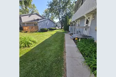 228 Elkhorn Court #B, Bolingbrook, IL 60440 - Photo 4