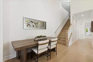 567 Hannah Ln, Hinsdale, IL 60521 - Photo 6