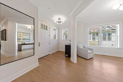 567 Hannah Lane, Hinsdale, IL 60521 - Photo 2