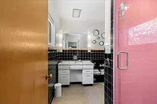 2020 Valley Rd, Rockford, IL 61107 - Photo 14