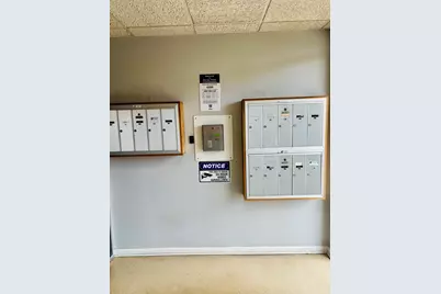 6238 26th Street #201, Berwyn, IL 60402 - Photo 4