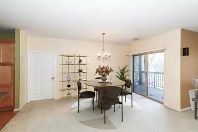 275 E Railroad Avenue #101, Bartlett, IL 60103 - Photo 8