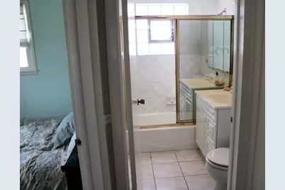 2510 S 17th Avenue, Broadview, IL 60155 - Photo 10