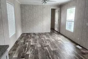 6216 Roger Ln, Hodgkins, IL 60525 - Photo 2