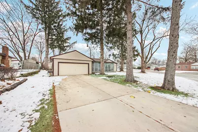 119 Fairway Road, Carpentersville, IL 60110 - Photo 24