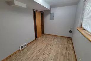 3213 Cuyler Ave, Berwyn, IL 60402 - Photo 20