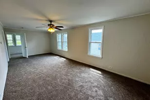 1109 4th St, Lasalle, IL 61301 - Photo 6