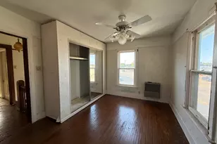 412 W Elm St, Sycamore, IL 60178 - Photo 22