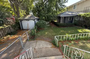 412 W Elm St, Sycamore, IL 60178 - Photo 32