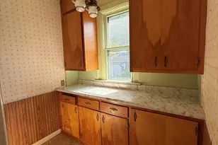 412 W Elm St, Sycamore, IL 60178 - Photo 16