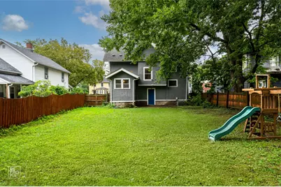 534 Palace Street, Aurora, IL 60506 - Photo 12