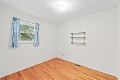 1007 Holiday Drive, Champaign, IL 61821 - Photo 26